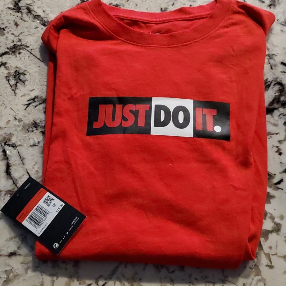 Nike T